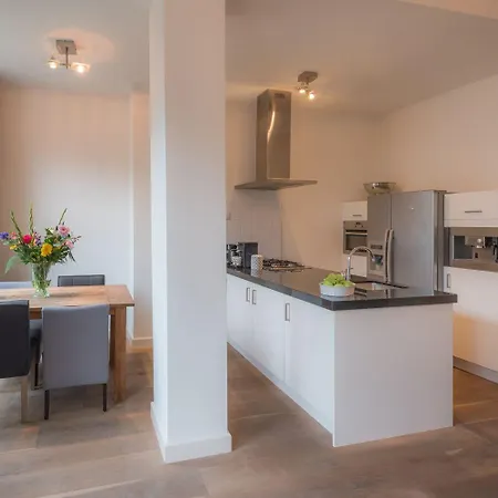 Dynasti Apartment