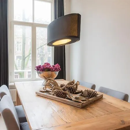 Apartment Dynasti Amsterdam